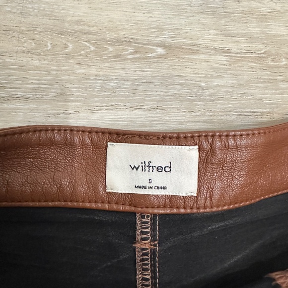 Aritzia Wilfred Faux Leather Mini Short, xs - Picture 8 of 8